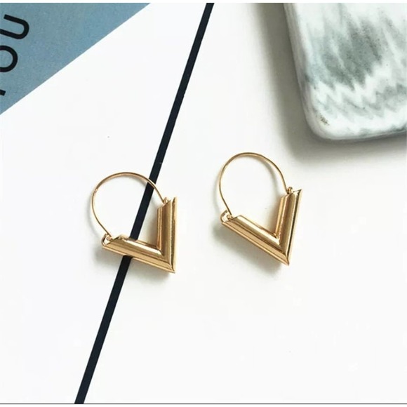 Triangle Ear Drop Earrings - Picture 4 of 6